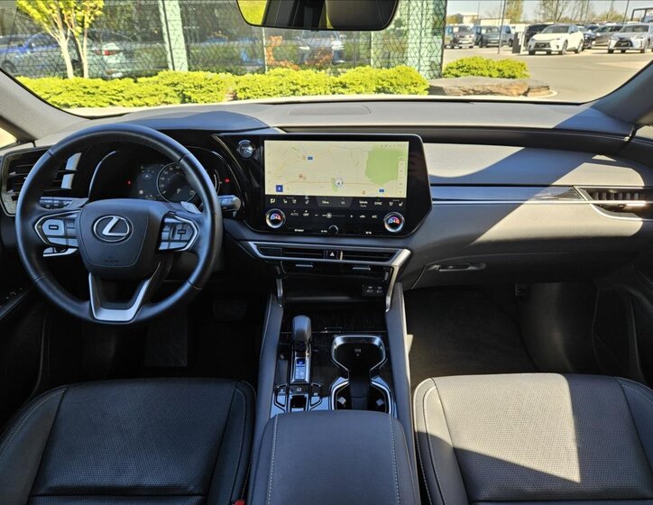 Lexus RX 350h SUV / Terénní 2,5 l 184 kw