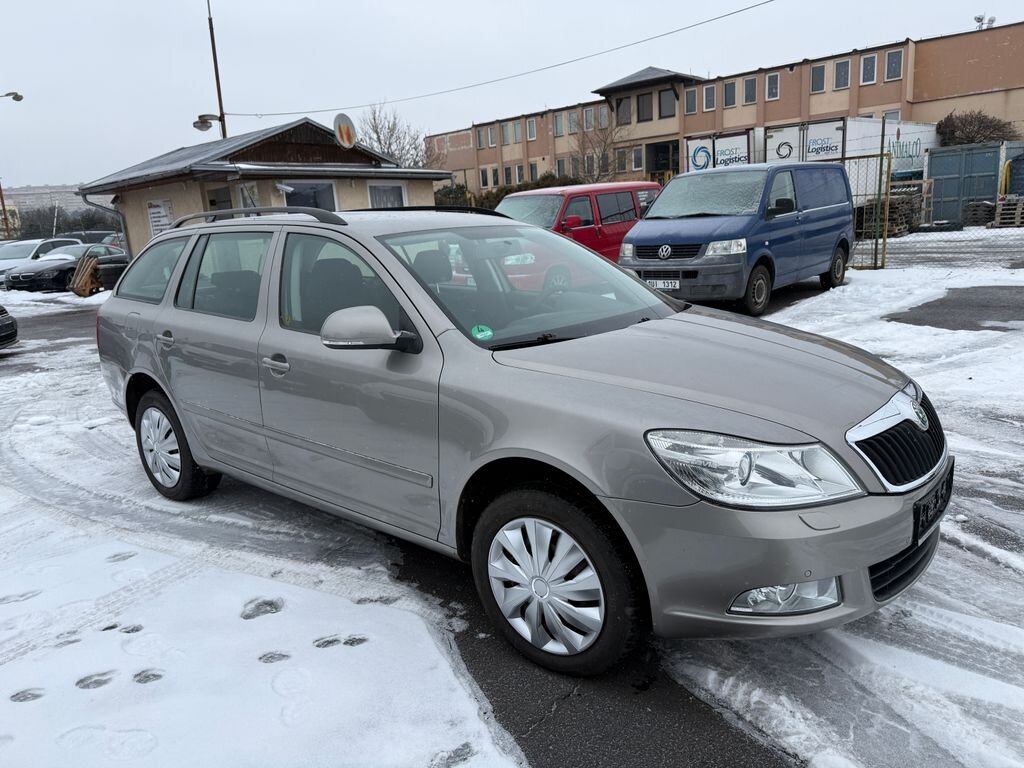 Škoda Octavia Kombi 2,0 l 103 kw