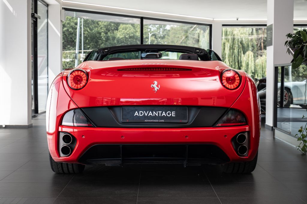 Ferrari California
