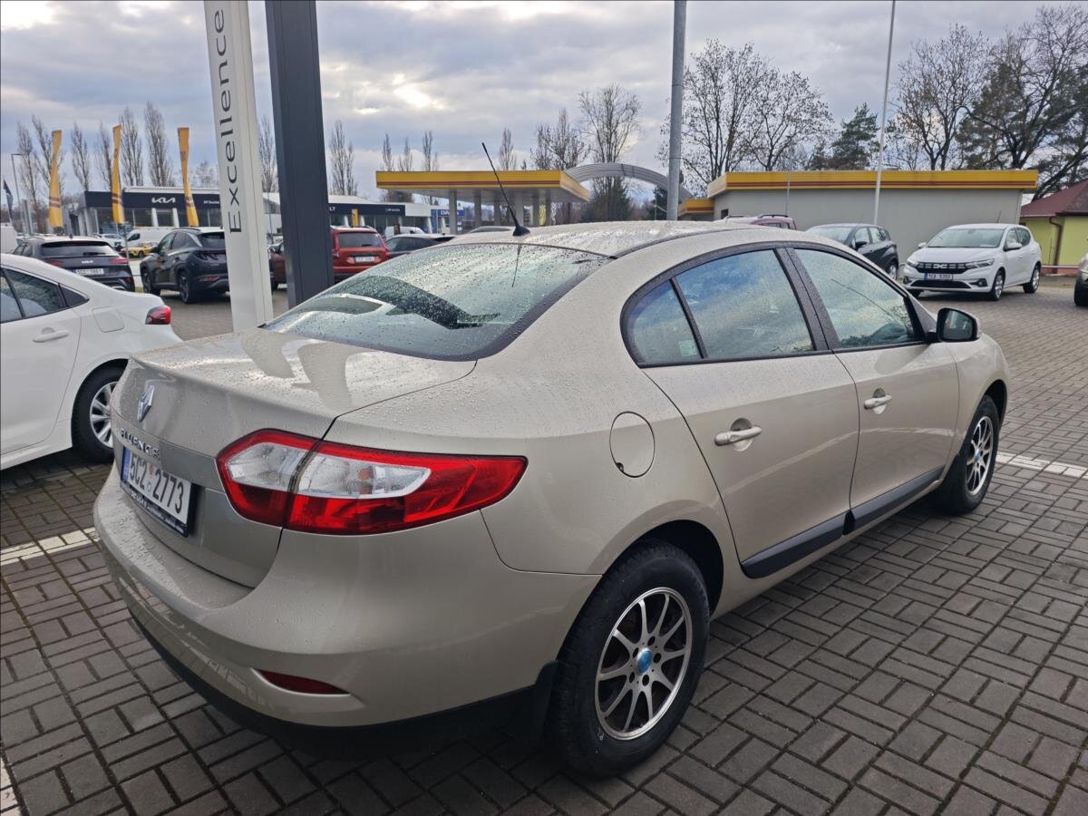 Renault Fluence Sedan / Limuzína 1,5 l 66 kw