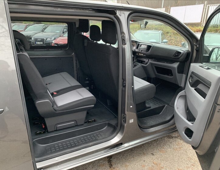 Peugeot Traveller 14