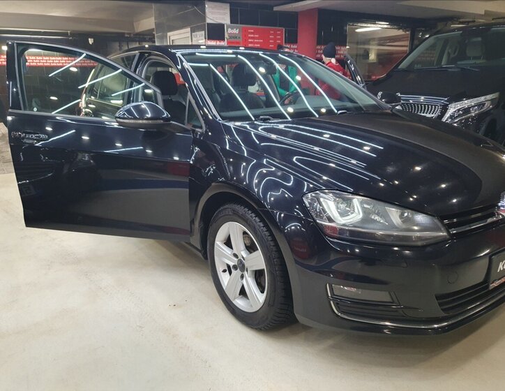 Volkswagen Golf Hatchback 1,4 l 103 kw