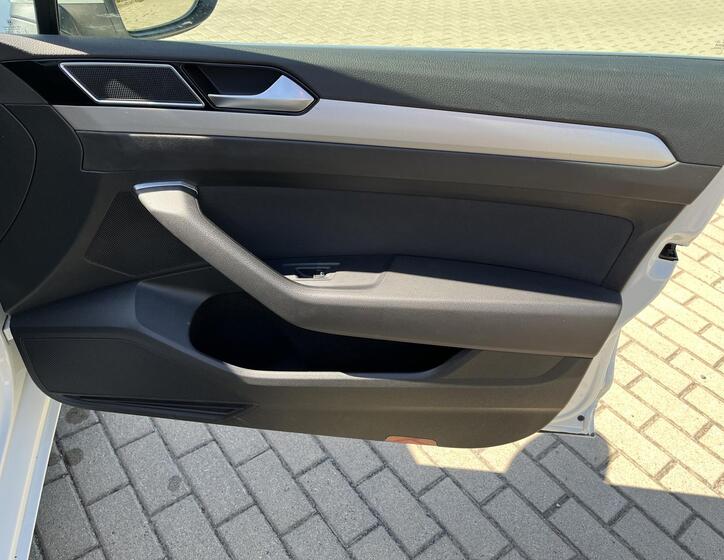 Volkswagen Passat 17