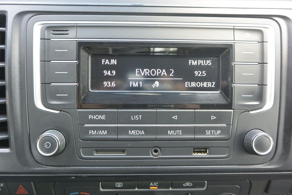 Volkswagen Transporter Valník 2,0 l 103 kw