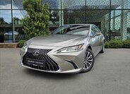 Lexus ES 300h Sedan / Limuzína 2,5 l 160 kw