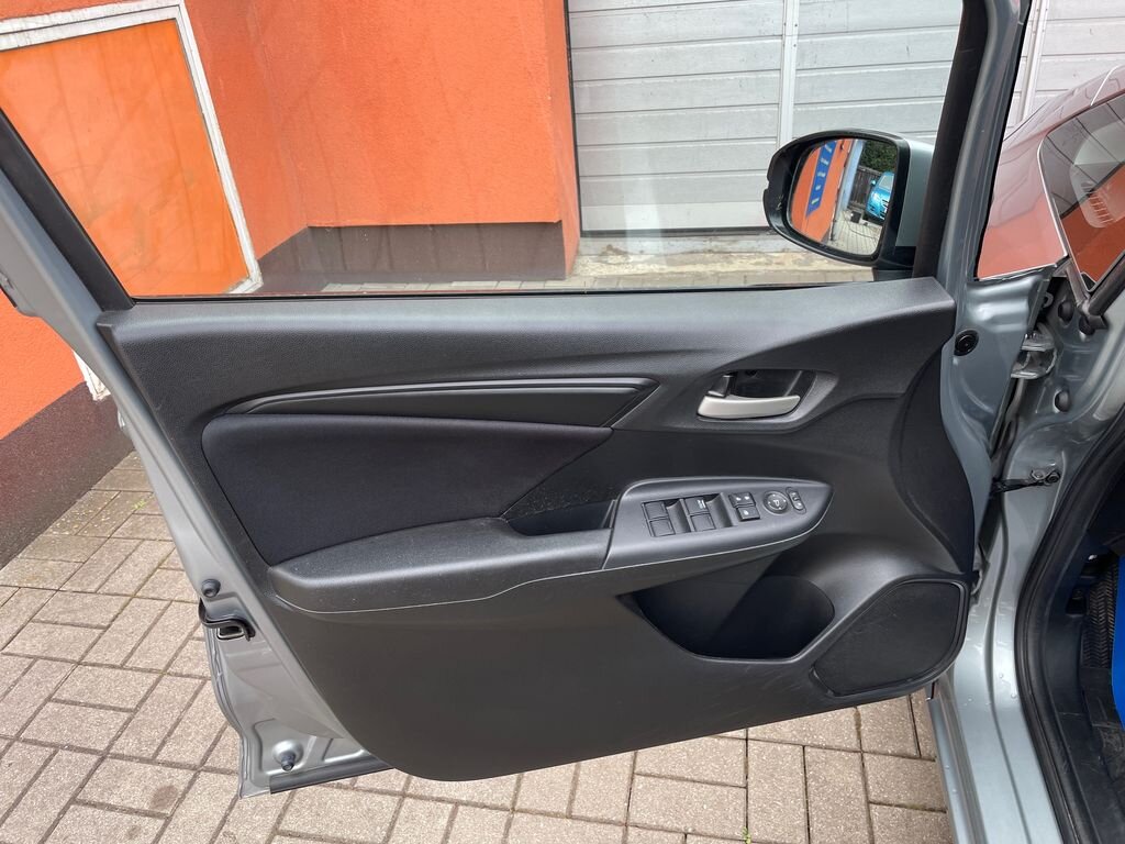 Honda Jazz Hatchback 1,3 l 75 kw