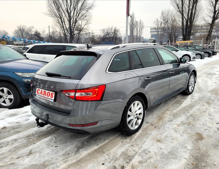 Škoda Superb 6