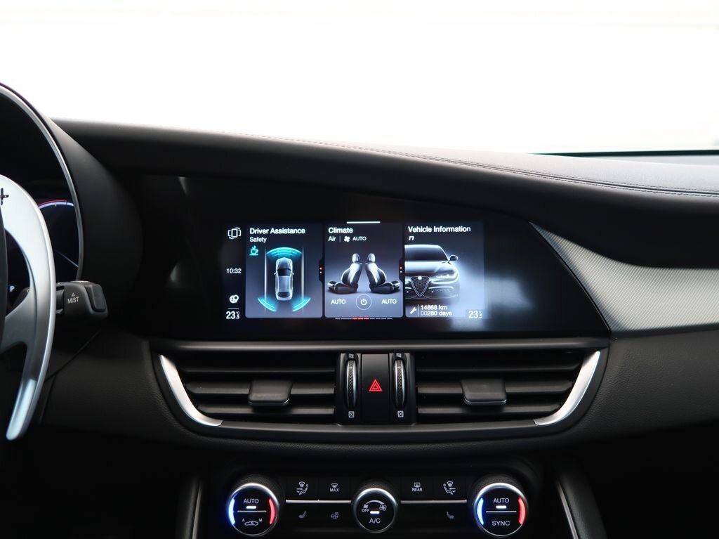 Alfa Romeo Giulia Sedan 2,0 l 206 kw