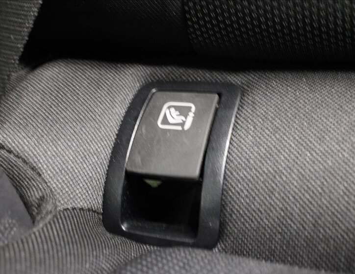 Mercedes-Benz Třídy C Kombi 2,0 l 120 kw