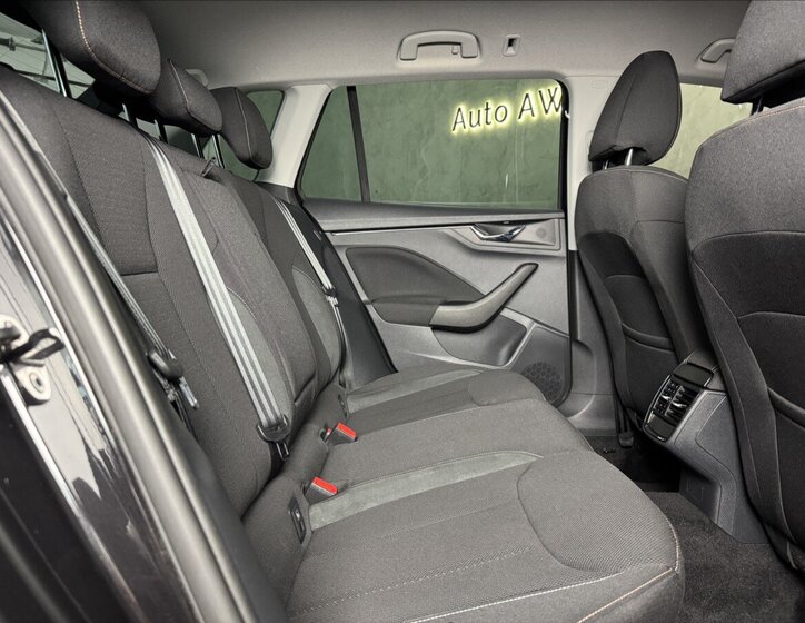 Škoda Kamiq SUV 1,5 l 110 kw