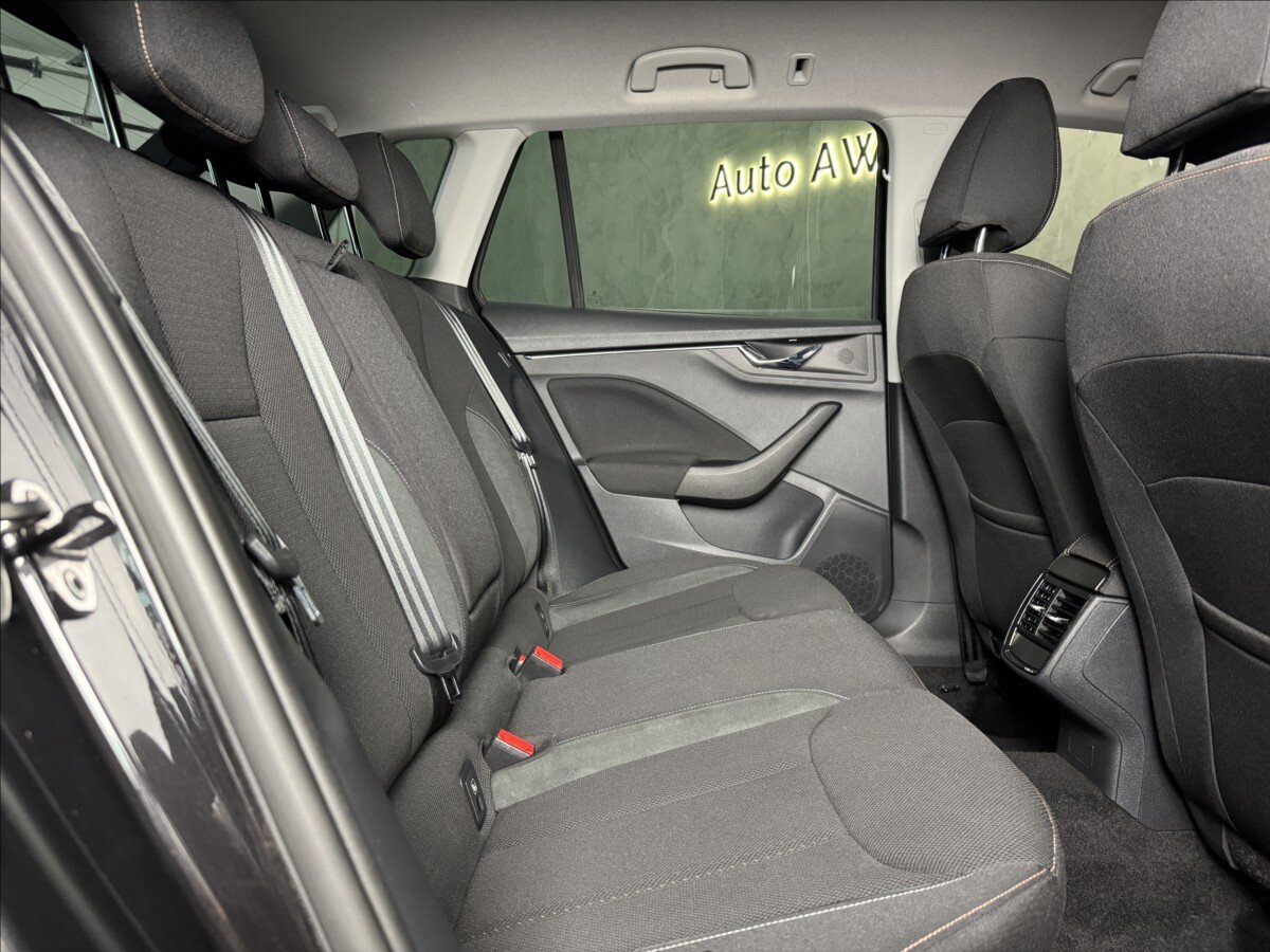 Škoda Kamiq SUV 1,5 l 110 kw