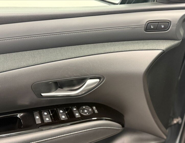 Hyundai Tucson SUV / Terénní 1,6 l 185 kw