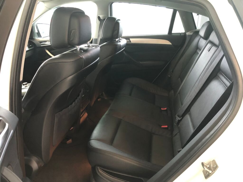 BMW X6 Kombi 3,0 l 180 kw