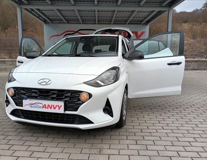 Hyundai i10 Hatchback 998,0 49 kw