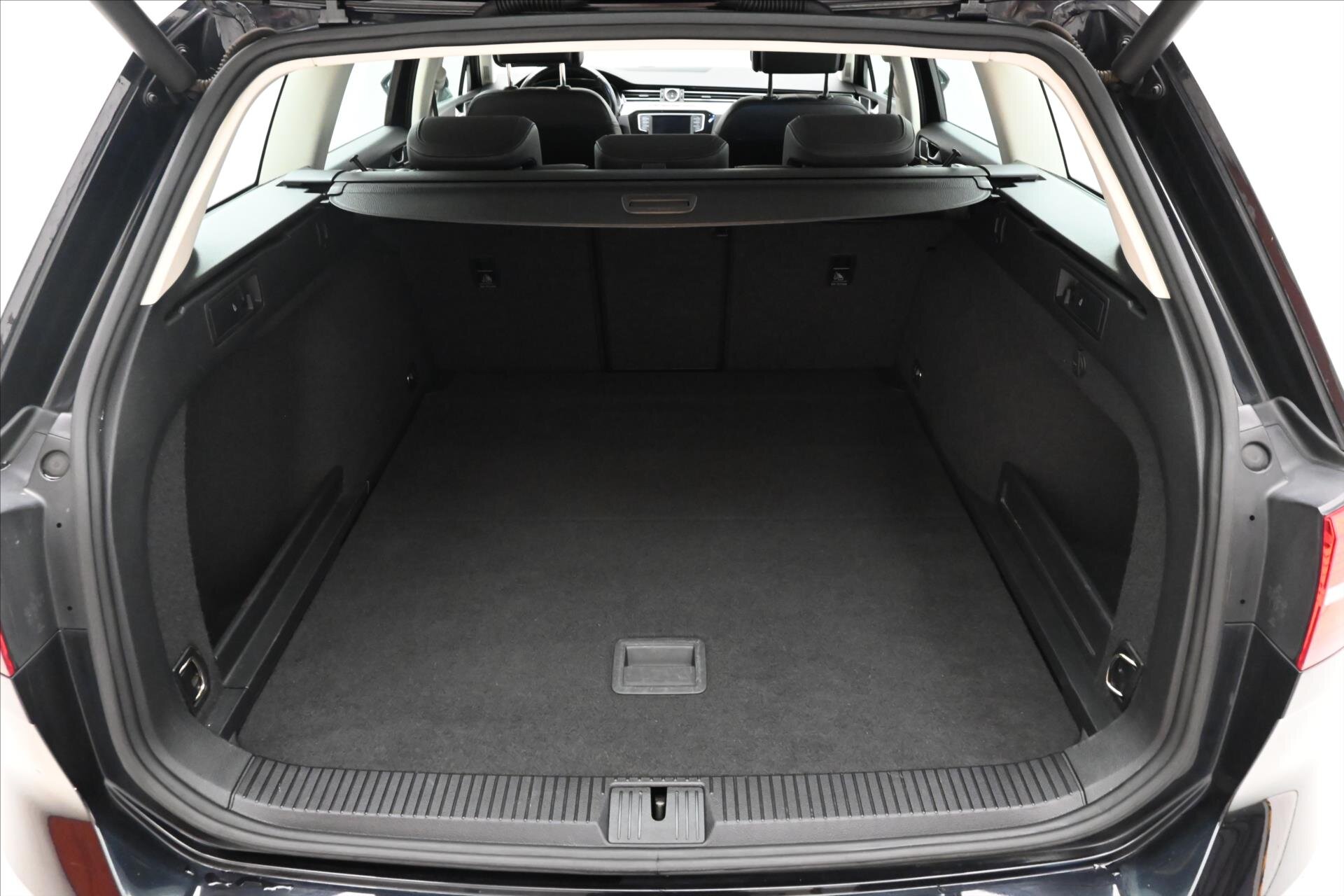 Volkswagen Passat Kombi 2,0 l 140 kw