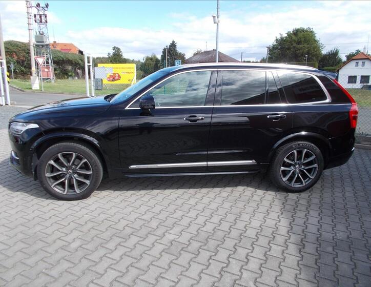 Volvo XC90 4
