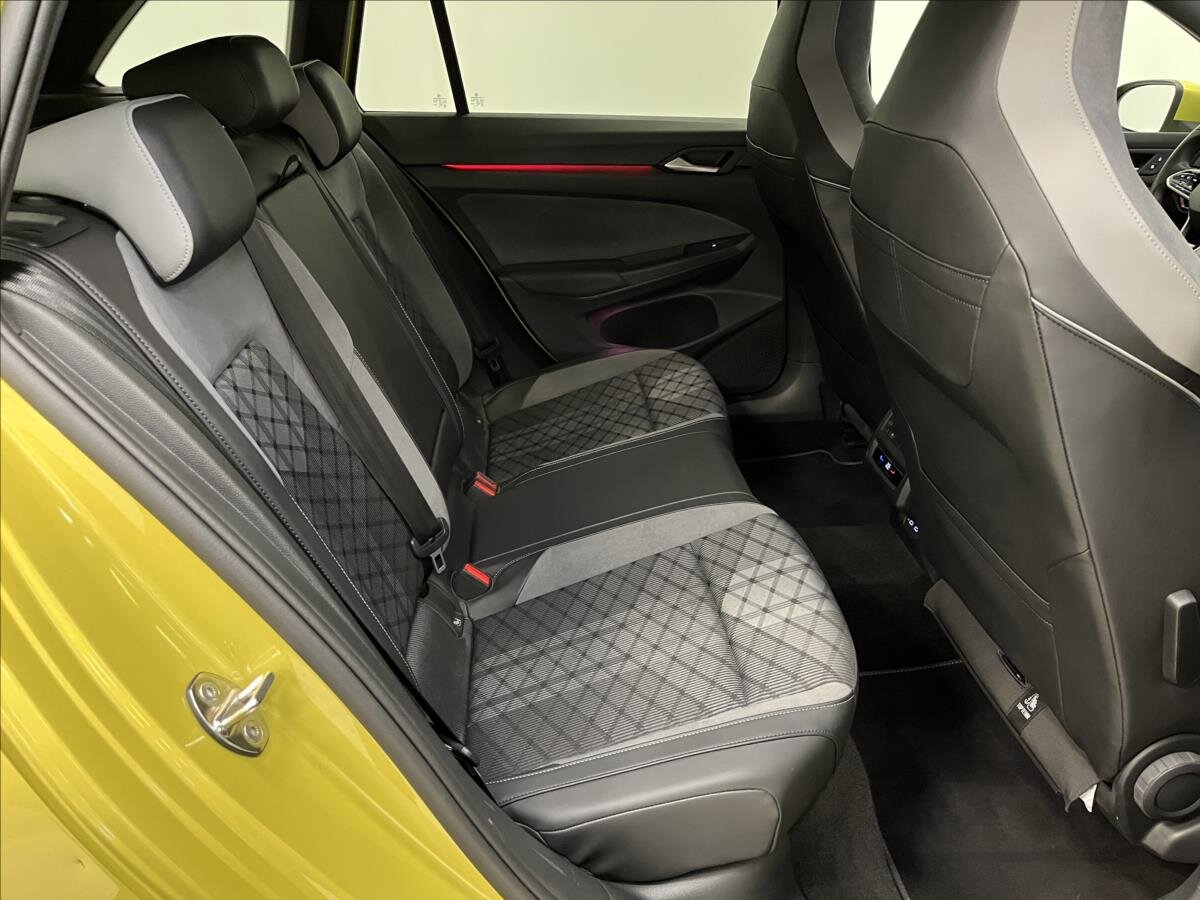 Volkswagen Golf Kombi 1,5 l 110 kw