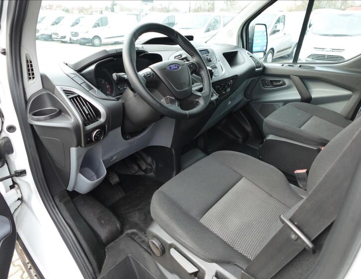 Ford Transit Custom Ostatní 2,0 l 77 kw