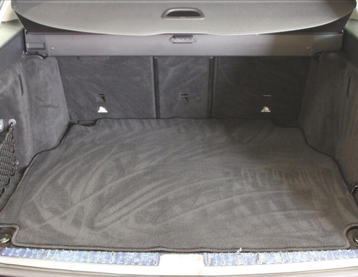 Mercedes-Benz Třídy C 8