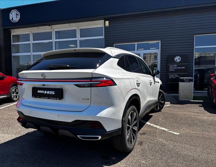 MG HS SUV 1,5 l 125 kw