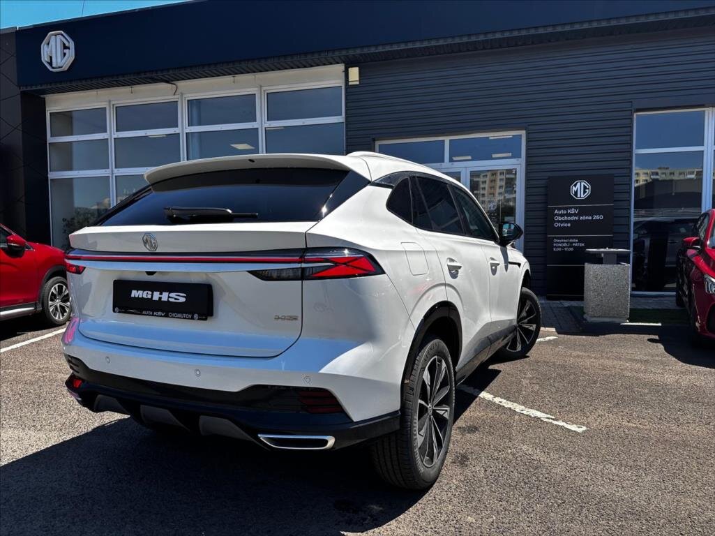 MG HS SUV 1,5 l 125 kw