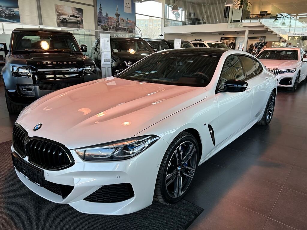BMW Řada 8 Sedan / Limuzína 3,0 l 245 kw