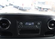 Mercedes-Benz Sprinter 11