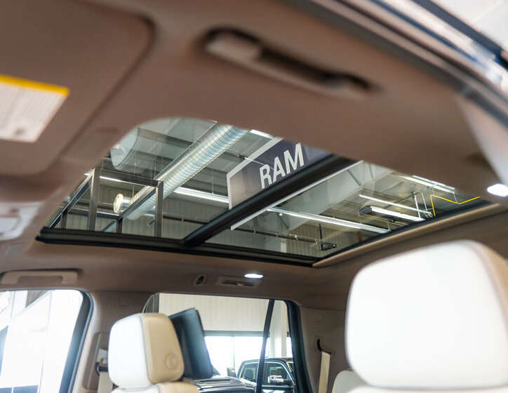 GMC Yukon SUV 6,2 l 313 kw