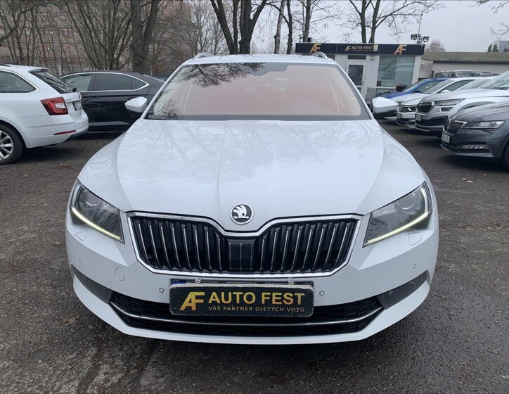 Škoda Superb Kombi 2,0 l 110 kw