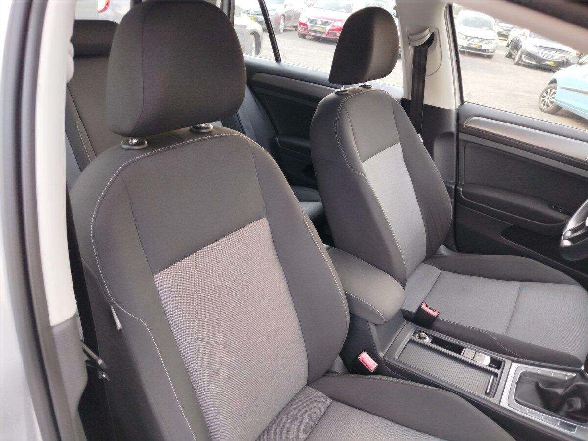 Volkswagen Golf Hatchback 1,4 l 90 kw