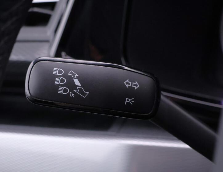 Volkswagen Multivan 24