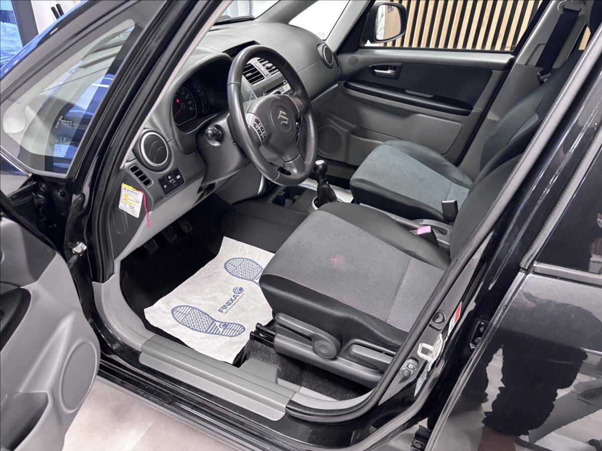 Suzuki SX4 Hatchback 1,6 l 79 kw