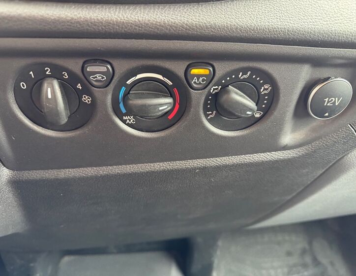 Ford Transit Skříň 2,0 l 96 kw