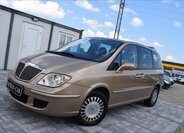 Lancia Phedra MPV 2,2 l 94 kw