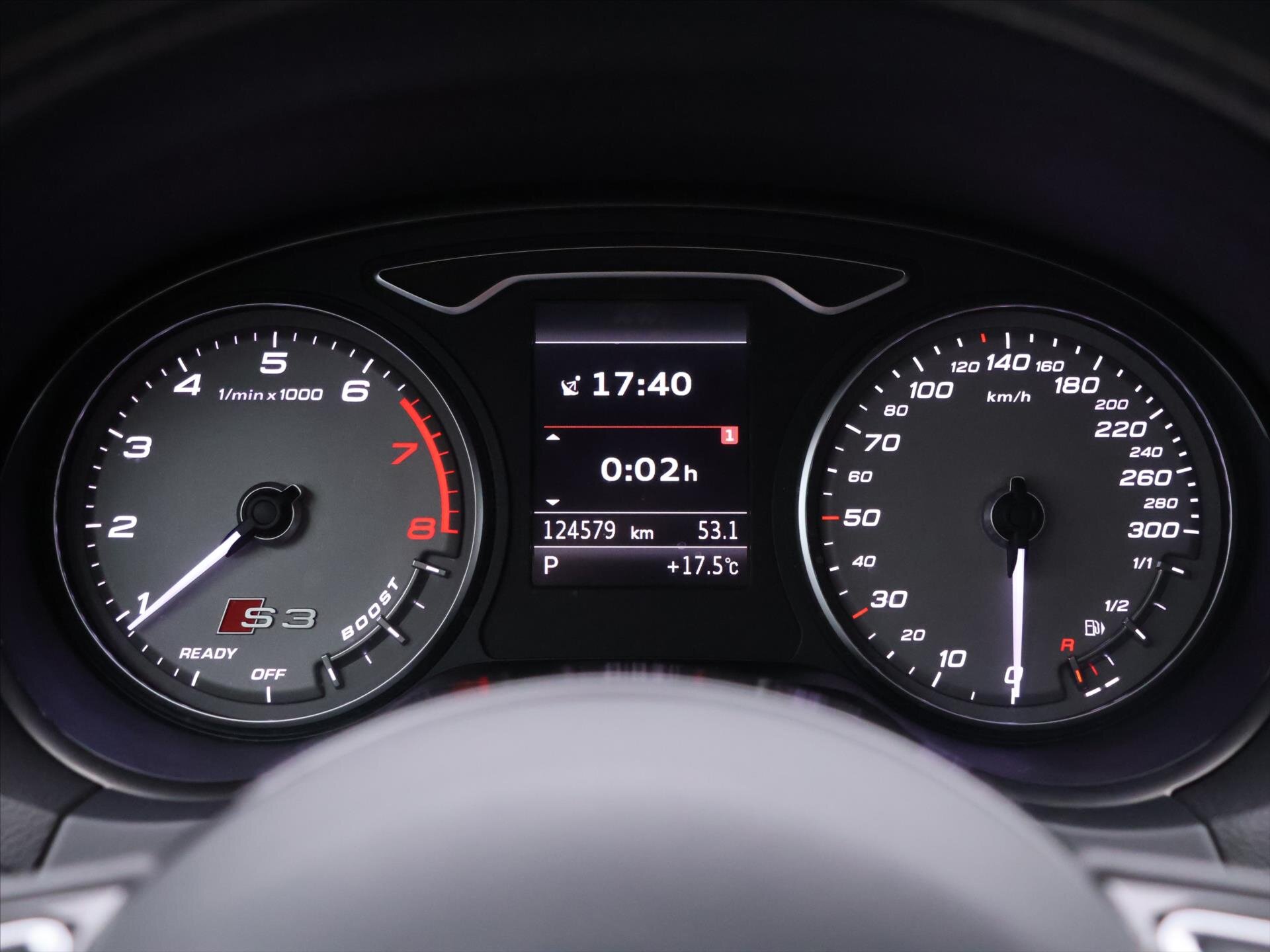 Audi S3 Hatchback 2,0 l 221 kw