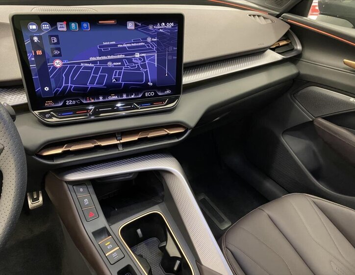 Cupra Terramar SUV / Terénní 1,5 l 200 kw