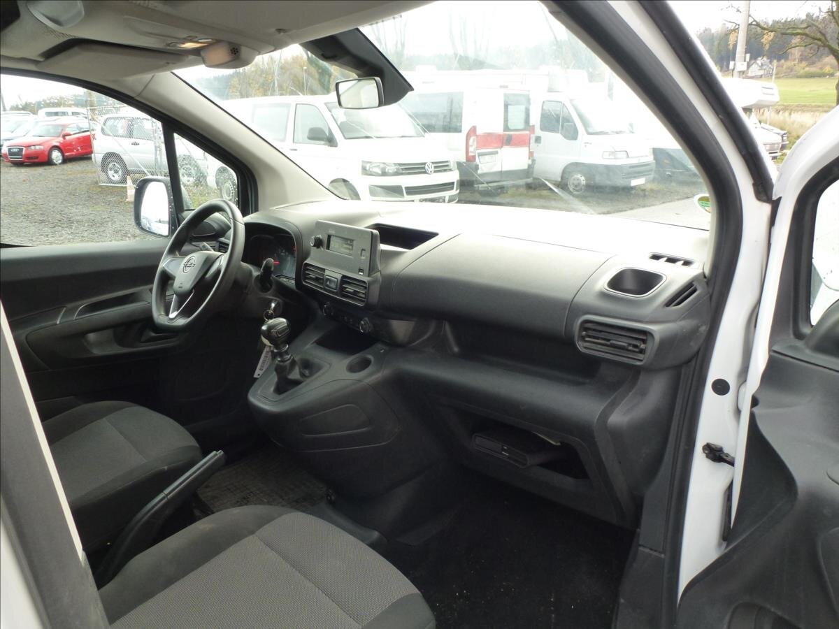 Opel Combo Ostatní 1,2 l 81 kw
