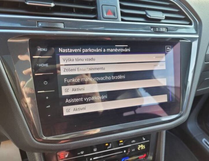 Volkswagen Tiguan SUV 2,0 l 235 kw