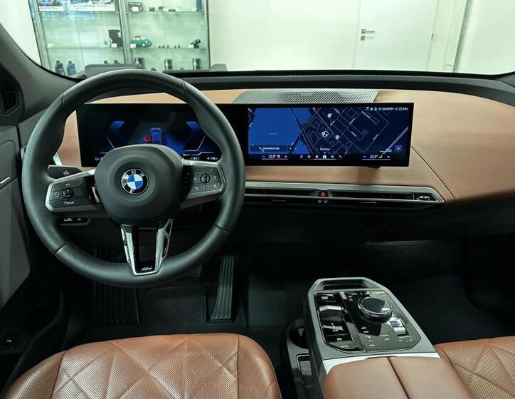 BMW iX 7