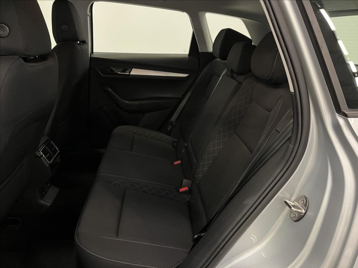 Škoda Karoq SUV / Terénní 1,5 l 110 kw