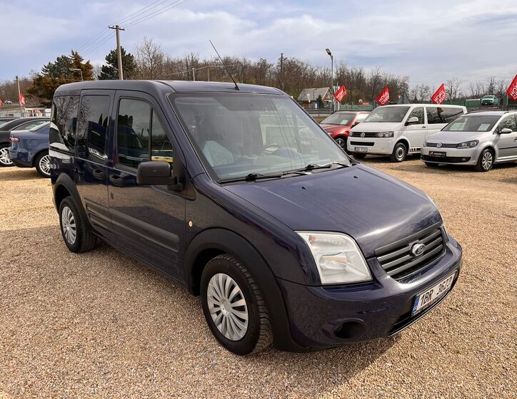 Ford Tourneo Connect 8