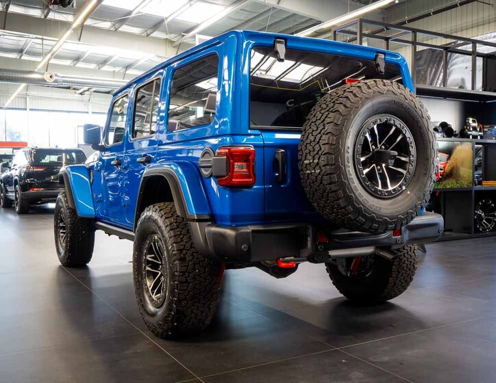 Jeep Wrangler 3