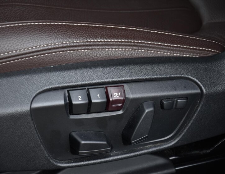 BMW X1 SUV / Terénní 2,0 l 140 kw
