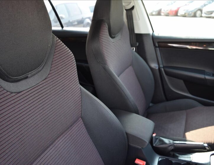 Škoda Octavia Kombi 1,6 l 77 kw