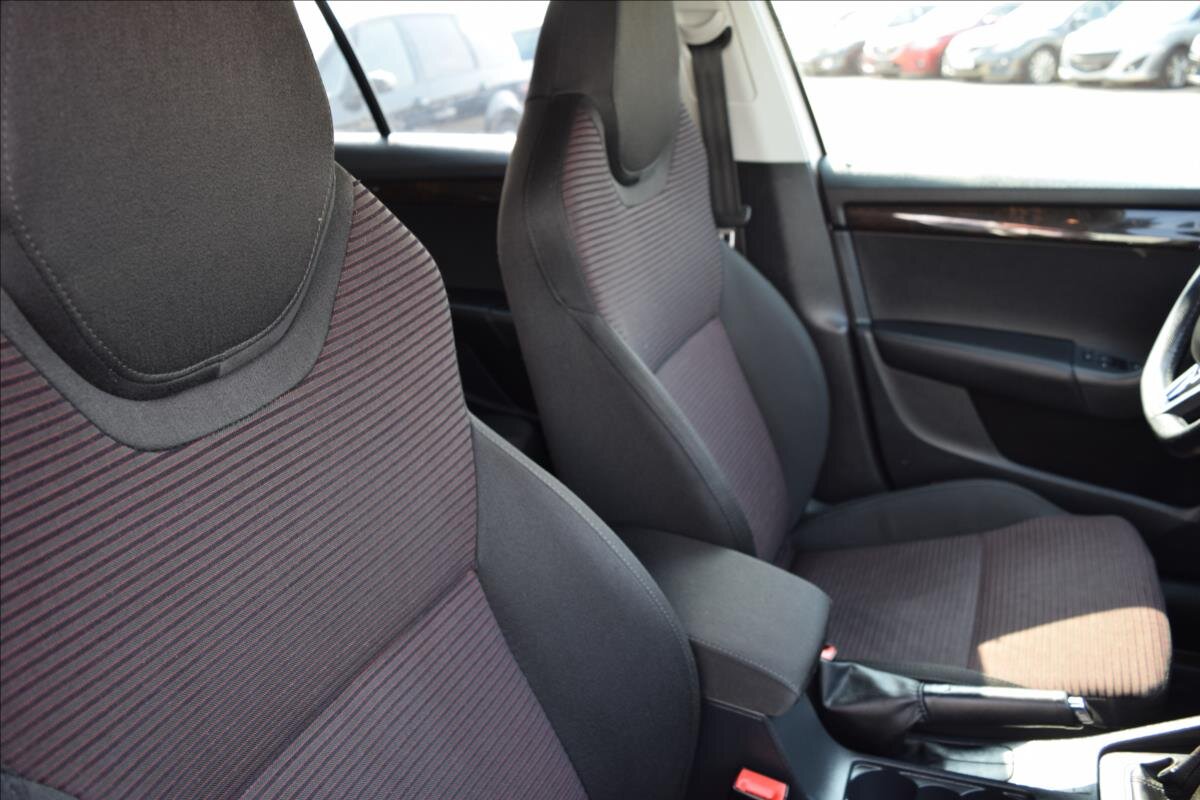 Škoda Octavia Kombi 1,6 l 77 kw