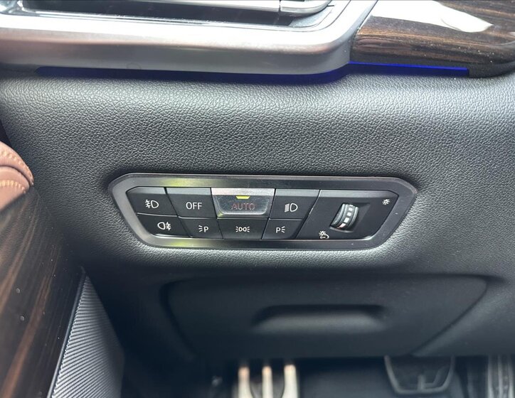 BMW X5 SUV / Terénní 3,0 l 195 kw