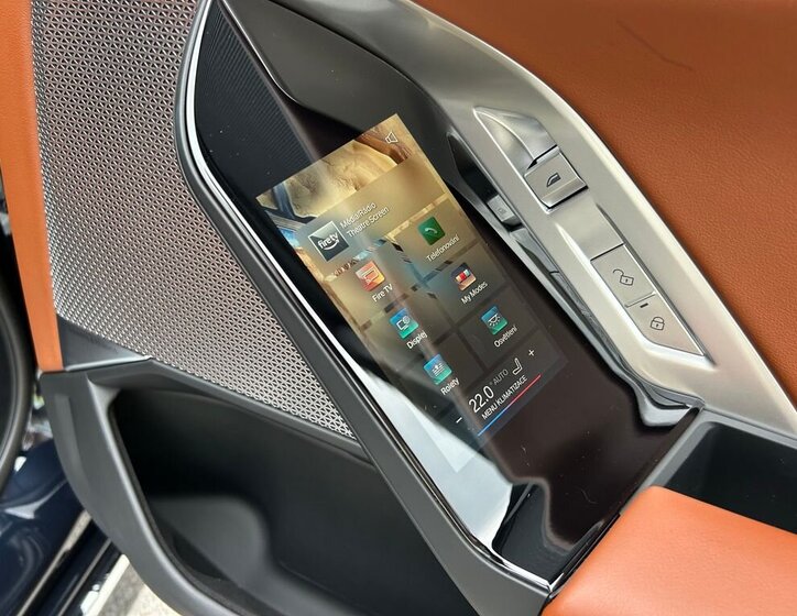 BMW i7 Sedan / Limuzína 0,0 400 kw