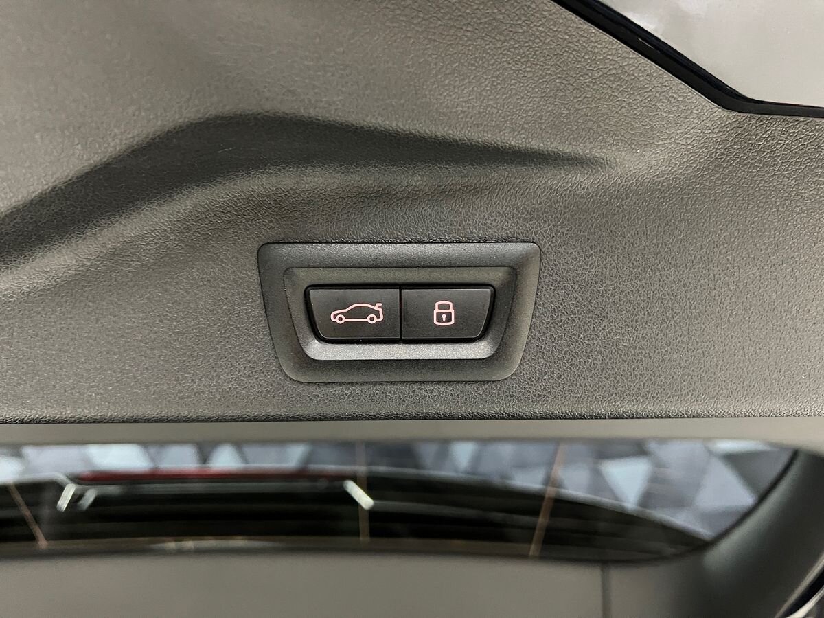 BMW X5 SUV / Terénní 3,0 l 210 kw