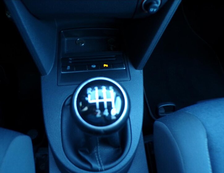 Volkswagen Touran Kombi 2,0 l 103 kw