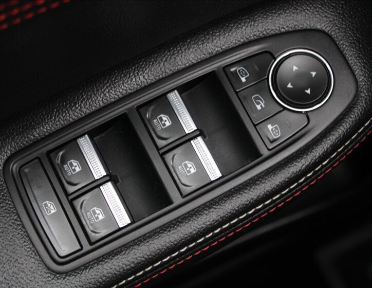 Renault Arkana SUV / Terénní 1,6 l 105 kw